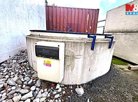 Pronájem pozemku pro komerční výstavbu, 700 m²