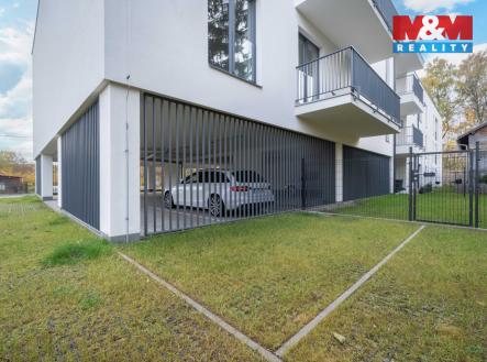 Pronájem bytu, 1+kk, 32 m²