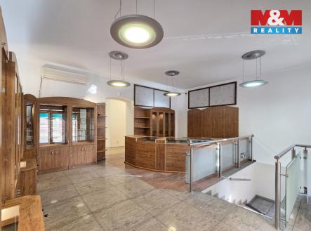 Pronájem obchodní prostor, 57 m²