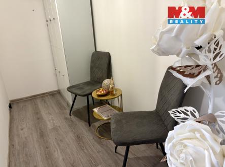 Pronájem obchodní prostor, 12 m²