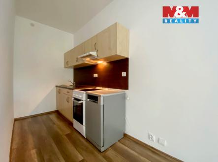 Pronájem bytu, 1+kk, 39 m²