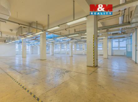 Pronájem skladovací prostor, 724 m²