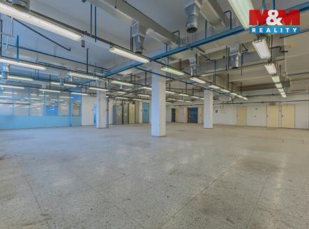 Pronájem skladovací prostor, 724 m²