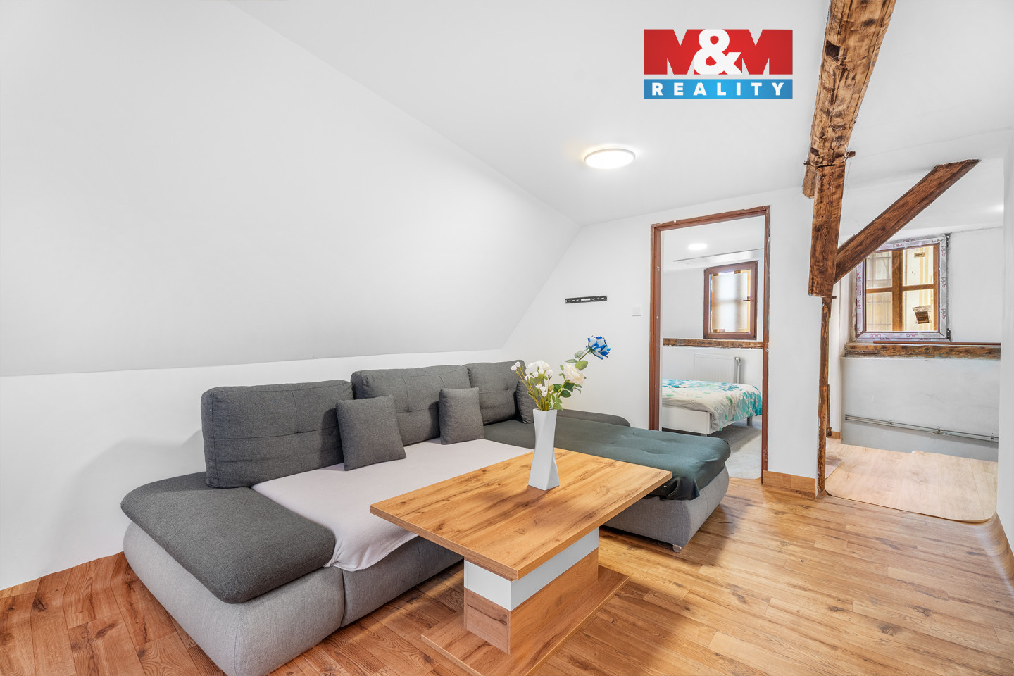 Obývací pokoj + KK