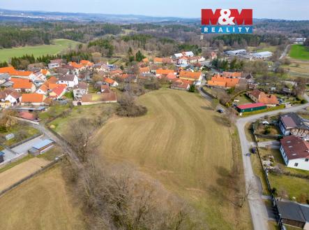 Prodej pozemku pro komerční výstavbu, 8 842 m²