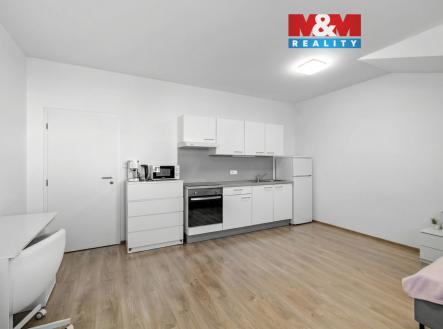 Pronájem bytu, 1+kk, 32 m²