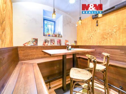 Pronájem obchodní prostory, 102 m²