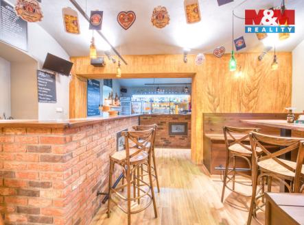 Pronájem obchodní prostory, 102 m²