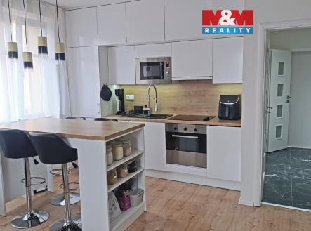 Prodej bytu, 2+kk, 44 m²