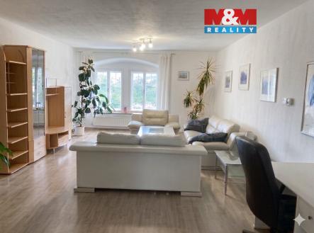 Pronájem bytu, 2+1, 90 m²