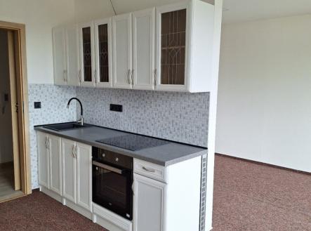 Pronájem bytu, 1+kk, 37 m²