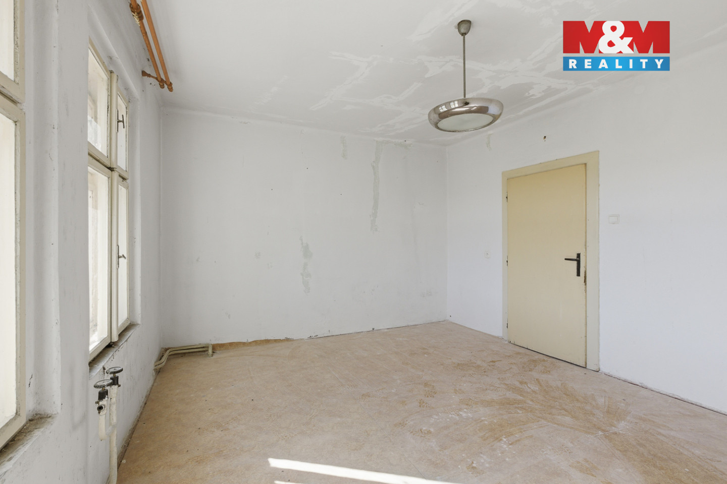 Realitni╠ü fotografie - Domous╠îice - Filip Brets╠înajder - 2.jpg