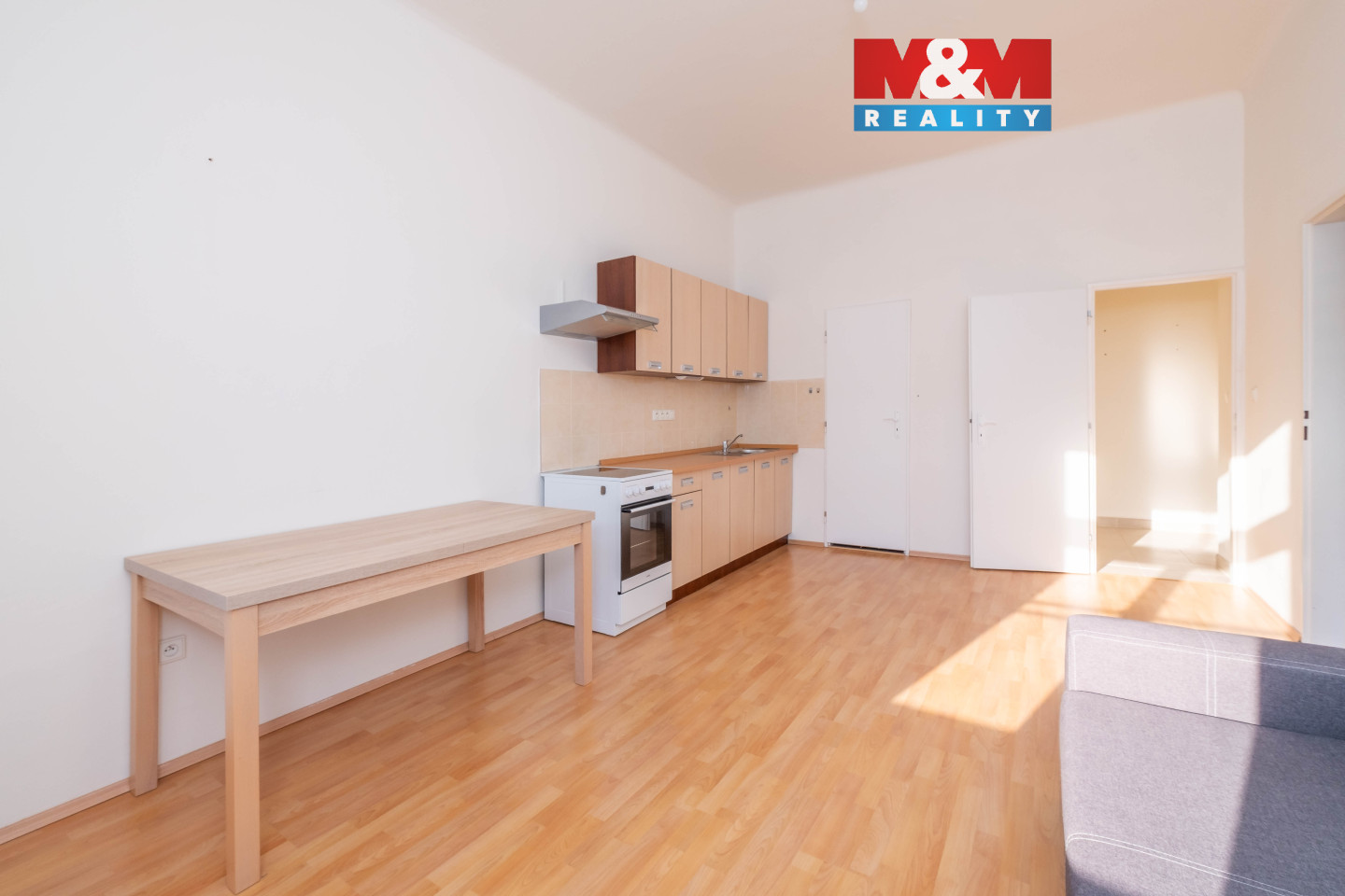 Pronájem bytu 2+kk, 36 m², Praha 7, ul. Janovského