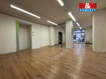 Pronájem obchodní prostor, 70 m²