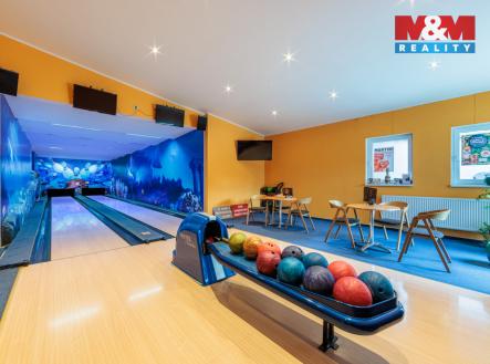 Prodej hotel, 2 700 m²