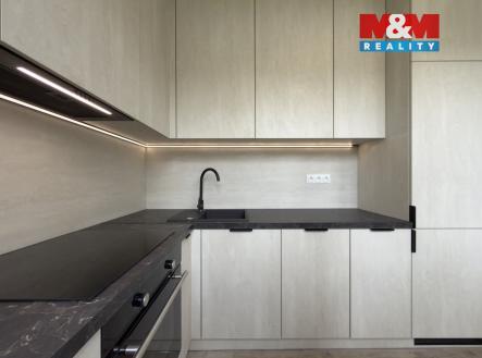 Prodej bytu, 3+1, 74 m²