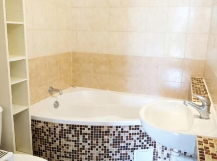 Pronájem bytu, 2+kk, 42 m²