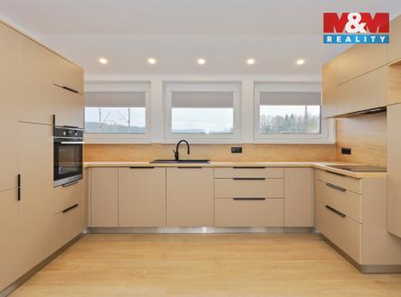 Pronájem bytu, 4+kk, 80 m²