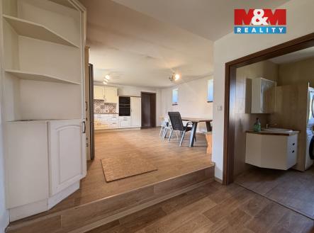 Prodej domu/vily, 768 m²