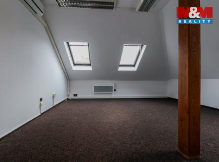Pronájem kanceláře, 27 m²
