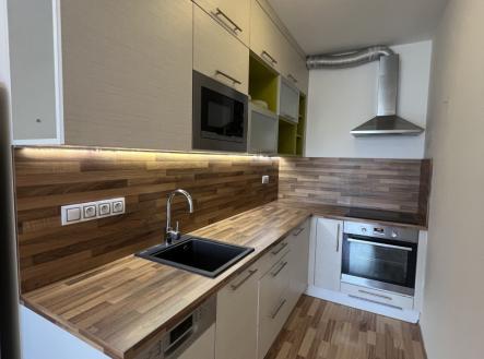 Pronájem bytu, 2+kk, 40 m²