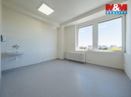 Pronájem obchodní prostor, 22 m²