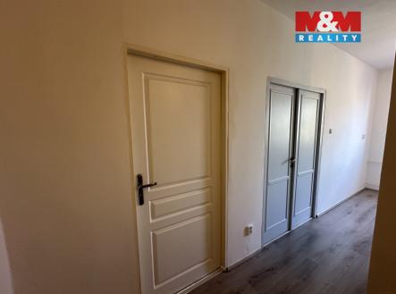 Pronájem bytu, 2+1, 55 m²