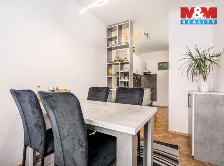 Prodej bytu, 4+1, 97 m²