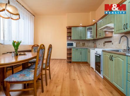 Prodej bytu, 2+1, 90 m²