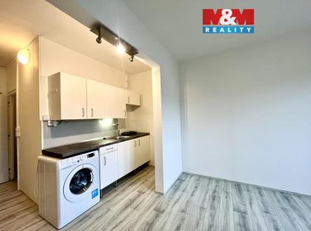 Pronájem bytu, 1+kk, 28 m²