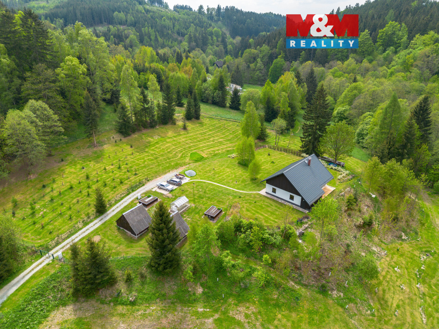 Prodej rodinného domu, pozemek 8649 m², Nový Hrádek - Rzy