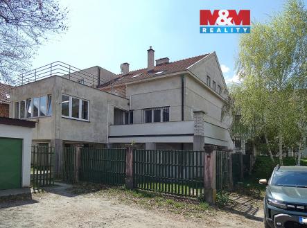 Pronájem bytu, 3+1, 106 m²