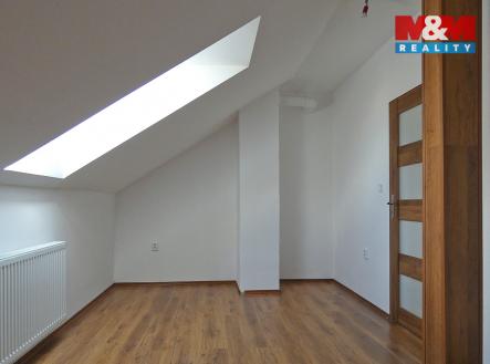 Pronájem bytu, 3+1, 106 m²