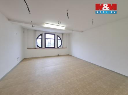 Pronájem obchodní prostor, 220 m²