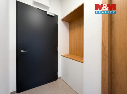 Pronájem bytu, 1+kk, 29 m²