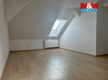 Pronájem bytu, 3+kk, 100 m²