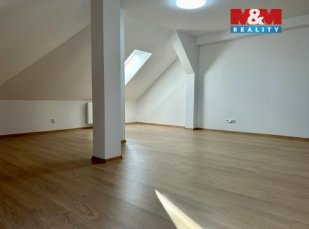 Pronájem bytu, 3+kk, 100 m²