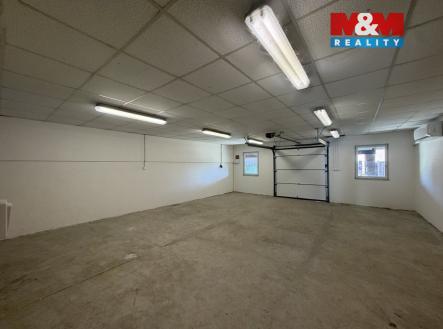 Pronájem skladovací prostor, 179 m²