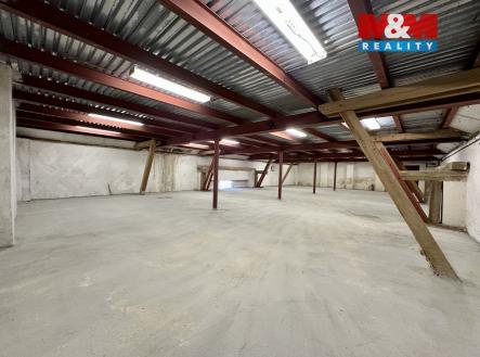 Pronájem skladovací prostor, 190 m²