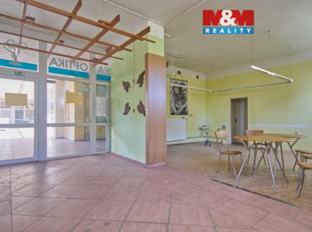 Pronájem obchodní prostor, 69 m²