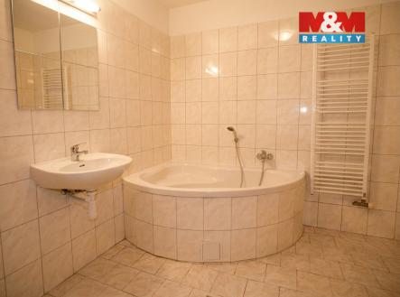 Pronájem bytu, 2+1, 67 m²