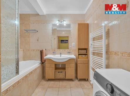 Pronájem bytu, 3+kk, 74 m²