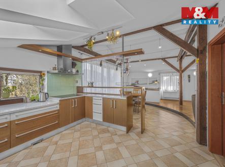 Prodej domu/vily, 374 m²