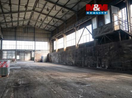 Pronájem skladovací prostor, 850 m²