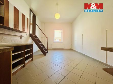 Pronájem bytu, 1+kk, 40 m²