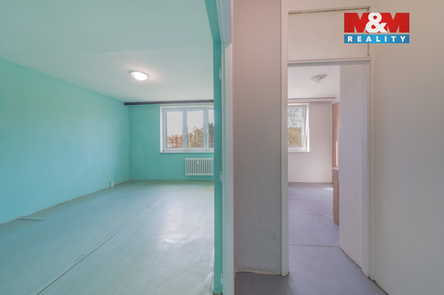 Vchod do obývacího pokoje a kuchyně