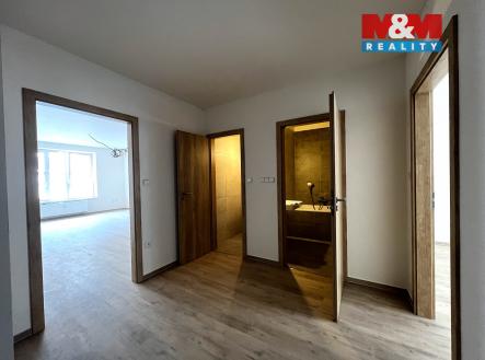 Pronájem bytu, 2+kk, 67 m²