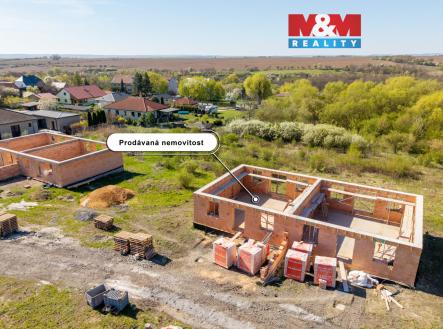 Prodej pozemku pro bydlení, 831 m²