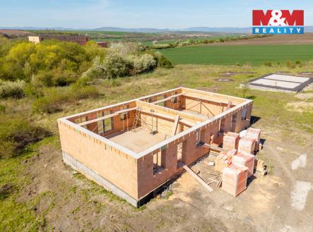 Prodej pozemku pro bydlení, 831 m²