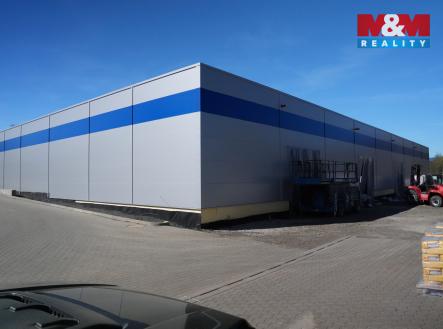 Pronájem skladovací prostor, 2 100 m²